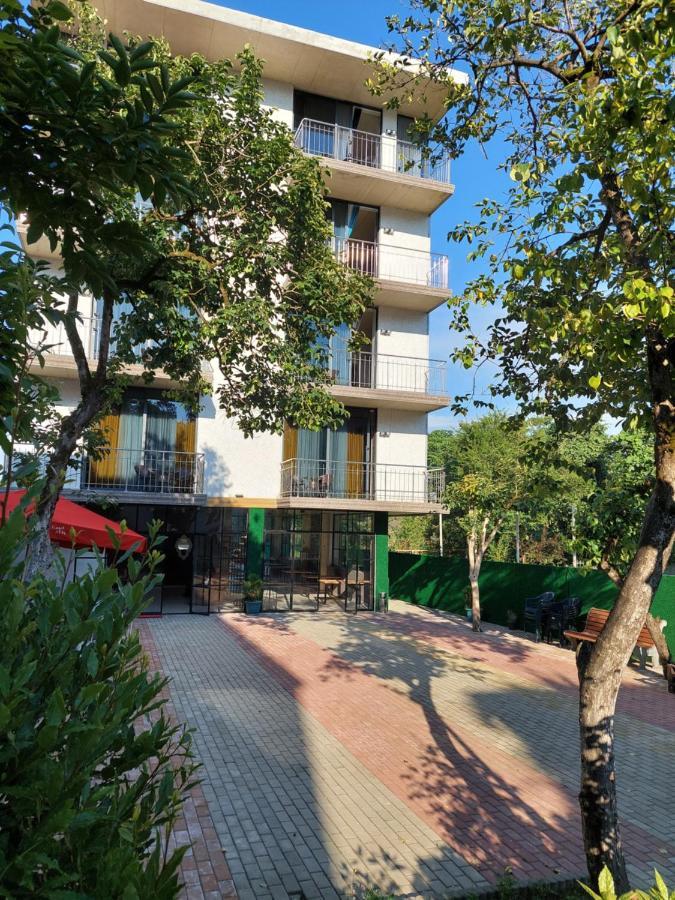 Green Terrace Kobuleti Esterno foto